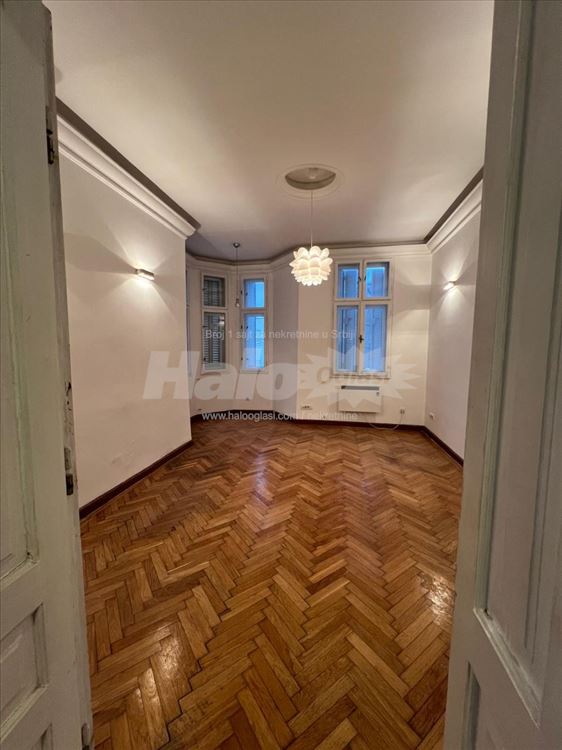 Kuća sa dvorištem u Profesorskoj Koloniji 50m2 — 9