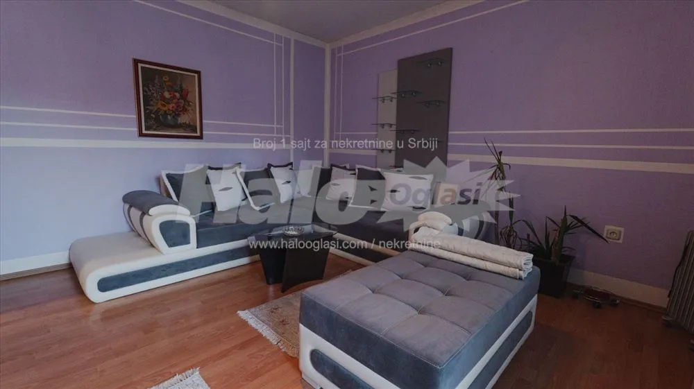 Kuća sa garažom 164m² (video tura u oglasu) — 2