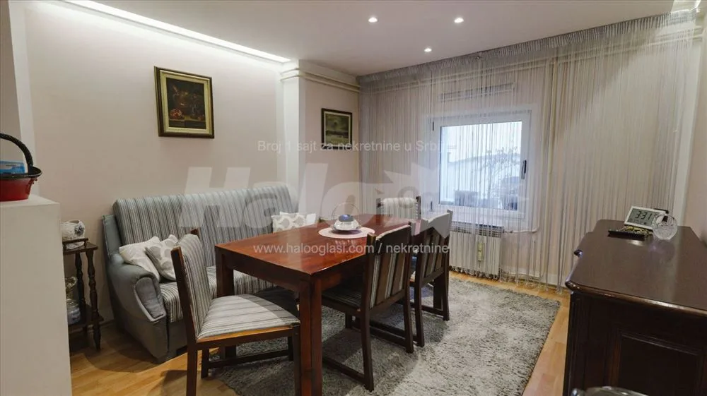 Kuća sa garažom 164m² (video tura u oglasu) — 7
