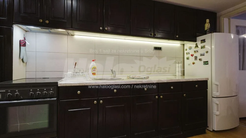Kuća sa garažom 164m² (video tura u oglasu) — 9