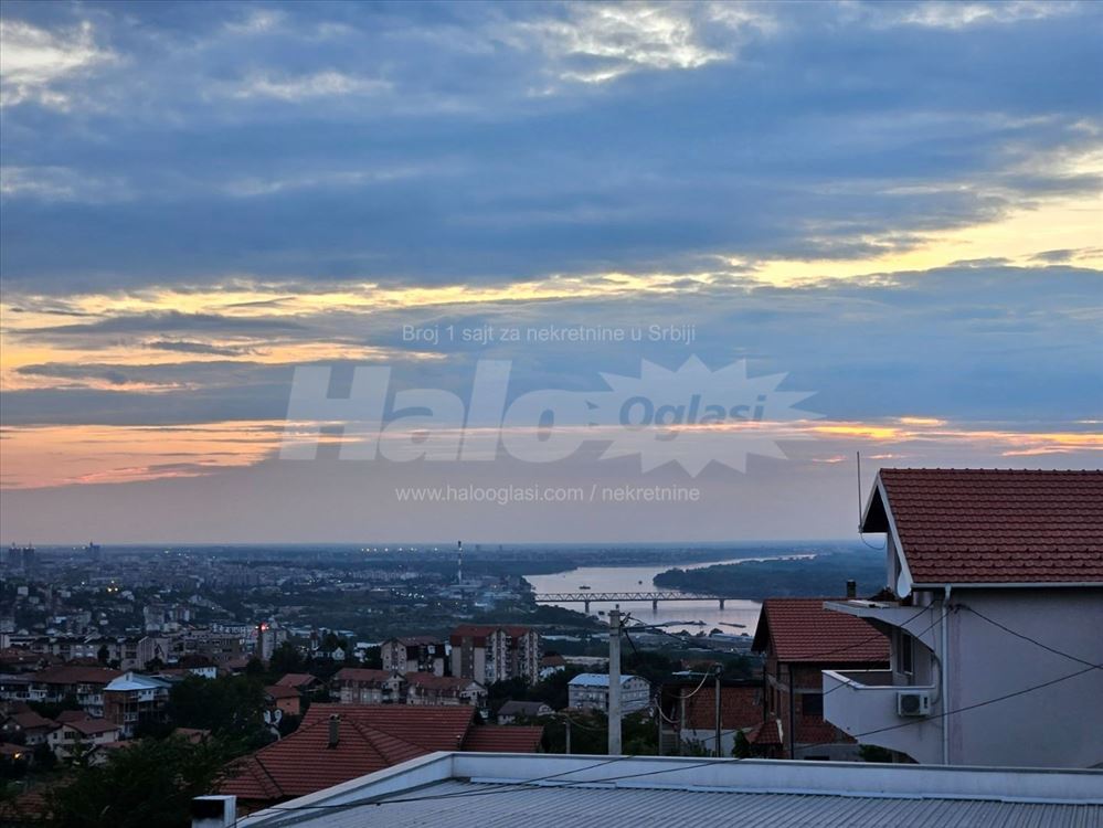 Kuća sa pogledom na Dunav — 4