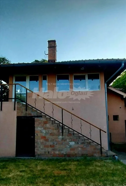 Kuća sa poslovnim prostorom( proslave-igraonica) — 11