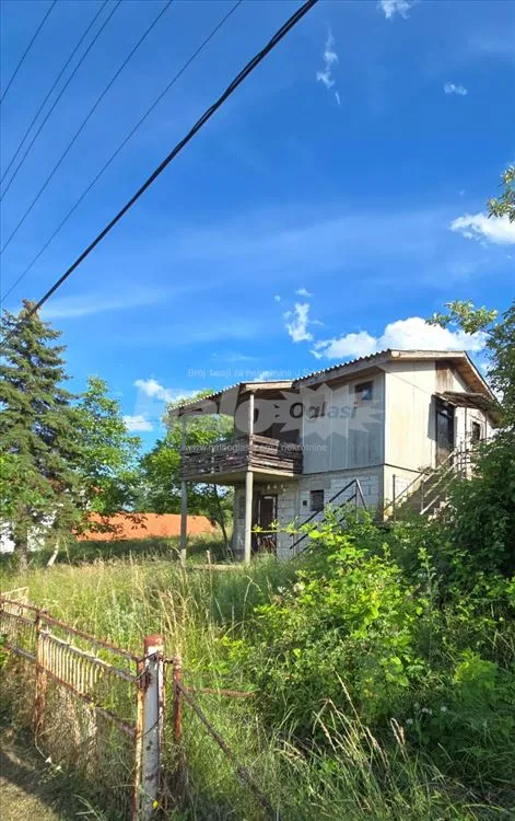Kuća u Lazarevcu, Šušnjar, 6 ari, 3km od opštine — 2