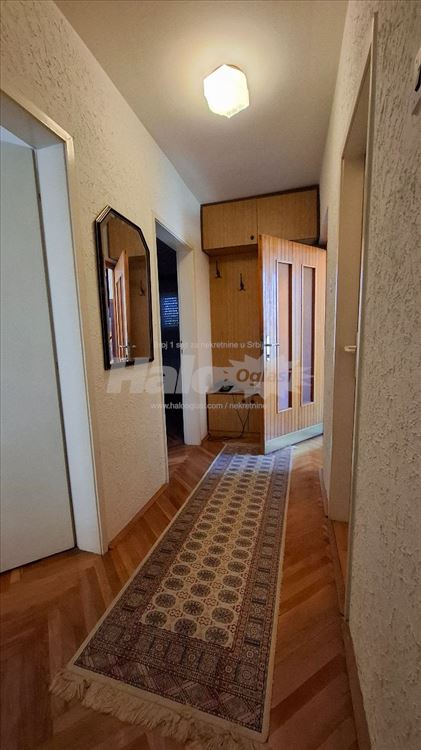 Kuća u mirnom delu Sremčice - PR+P1+PK — 5