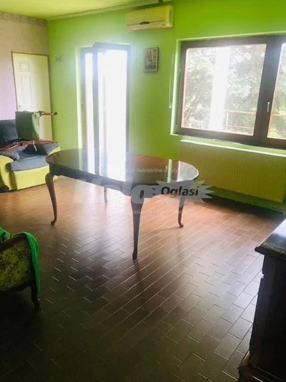Kuća u podnožju Kosmaja - 493m2 — 8