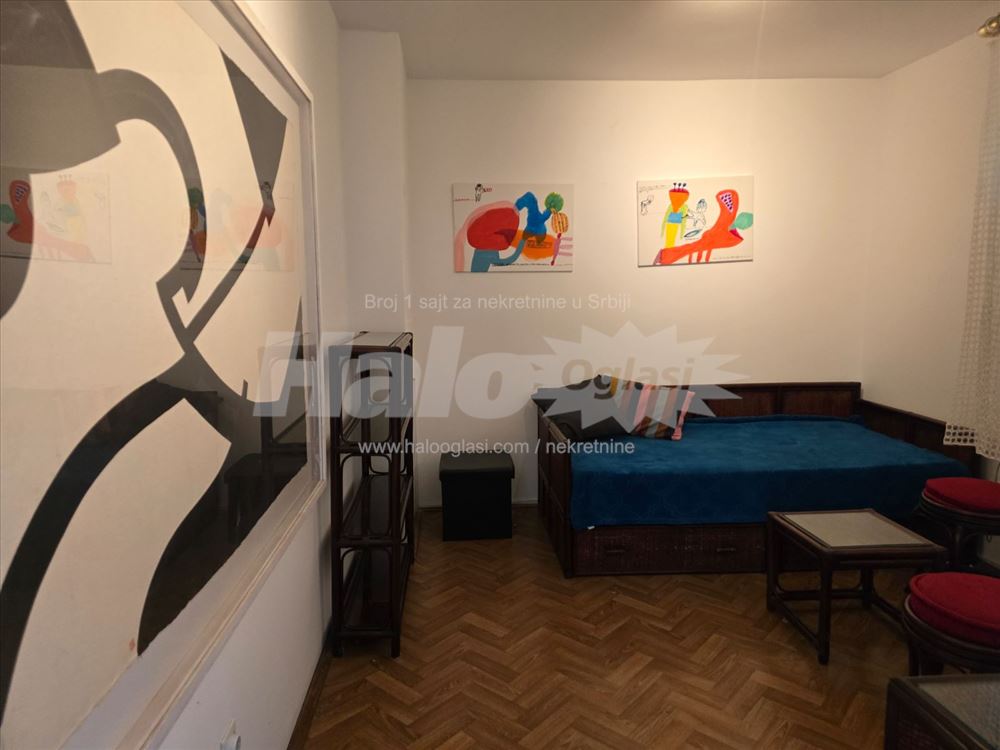 Kuća u zelenilu kod Šuplje stene — 15