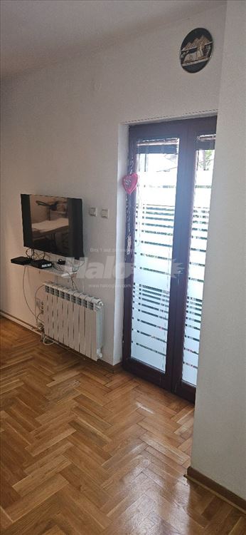 Kuća Učiteljsko naselje — 9