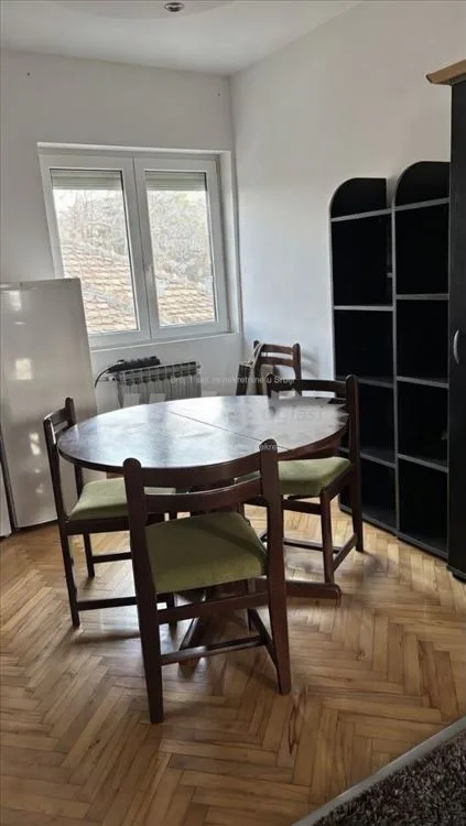 Kuća za 50 radnika Avala 350m2, dvorište 20 ari — 7