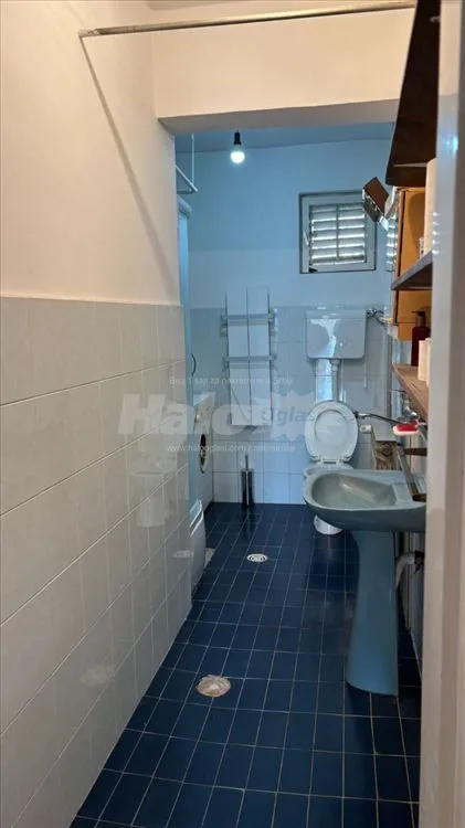 Kuća za 50 radnika Avala 350m2, dvorište 20 ari — 9