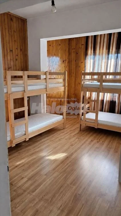 Kuća za 50 radnika Avala 350m2, dvorište 20 ari — 13