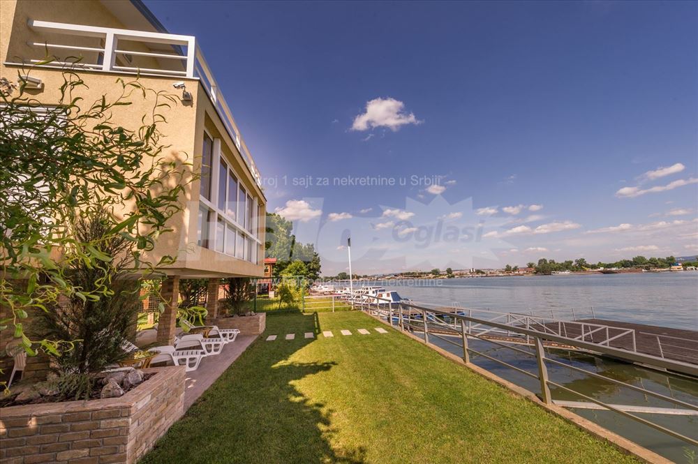 Kuća za izdavanje Beograd,Novi Beograd,reka Sava — 2