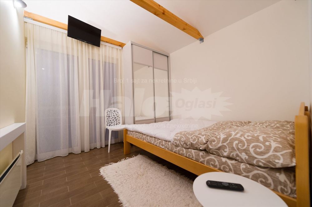 Kuća za izdavanje Beograd,Novi Beograd,reka Sava — 11