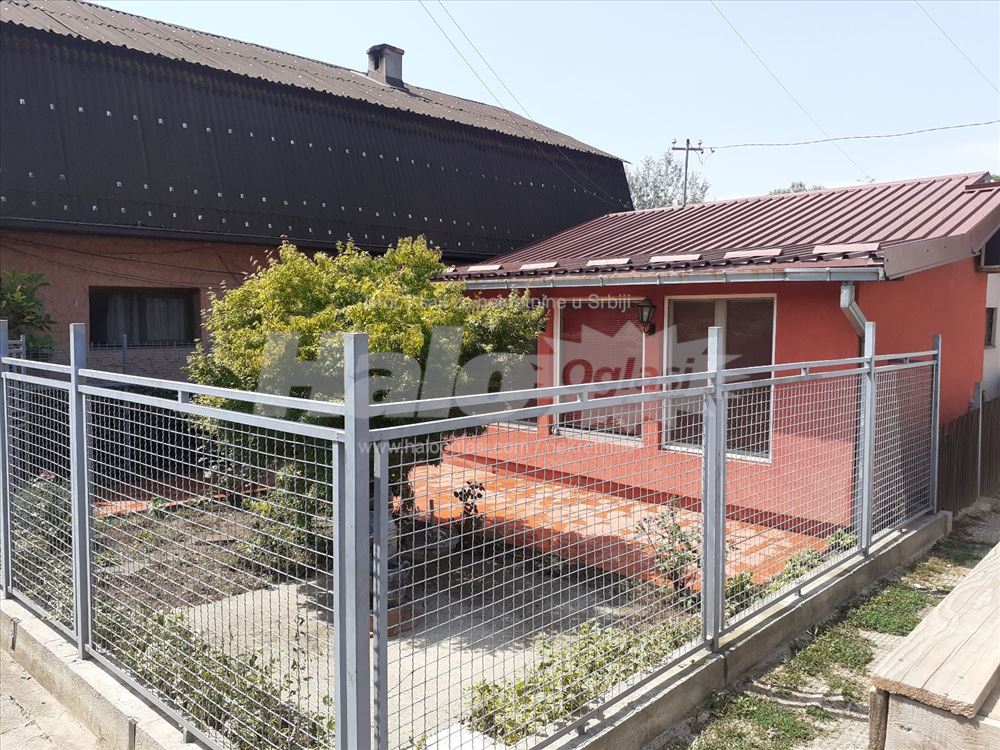 Kuca 60 m2 sa basticom — 3