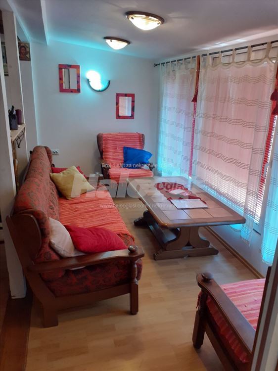 Kuca 60 m2 sa basticom — 6