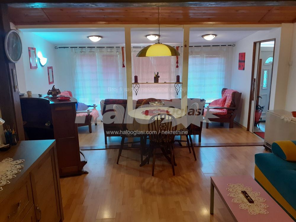 Kuca 60 m2 sa basticom — 7