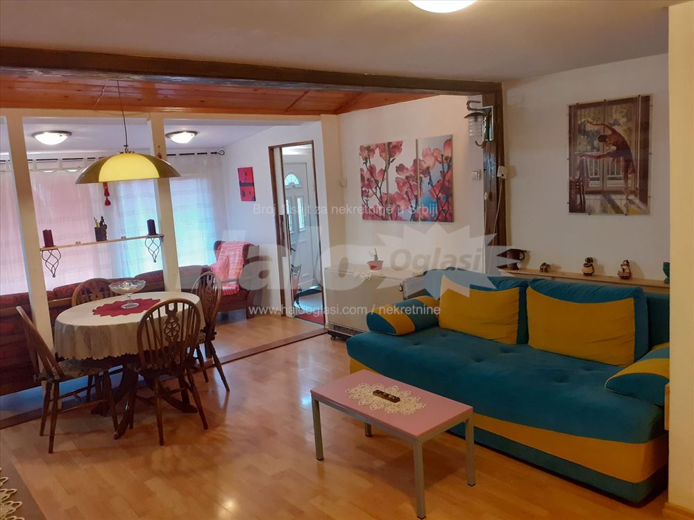 Kuca 60 m2 sa basticom — 8