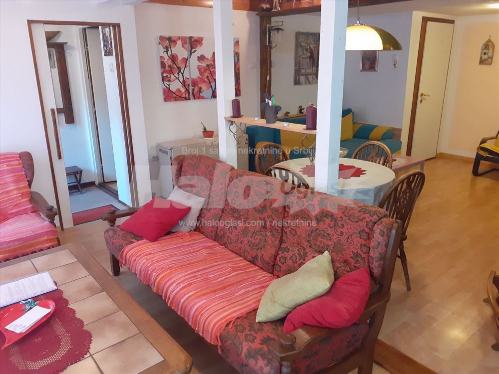 Kuca 60 m2 sa basticom — 10