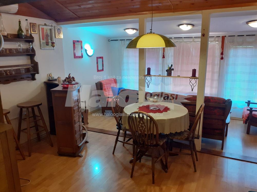 Kuca 60 m2 sa basticom — 11