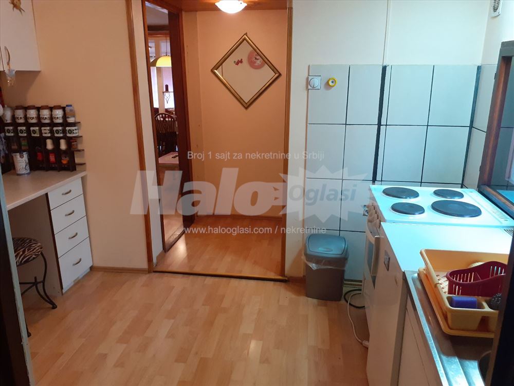 Kuca 60 m2 sa basticom — 15