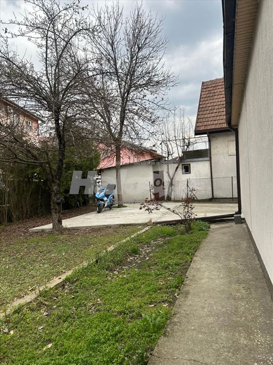 Kuca Krnjača, 50m2 + 35m2 PRODAJA — 2