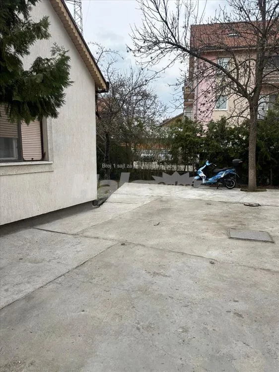 Kuca Krnjača, 50m2 + 35m2 PRODAJA — 5