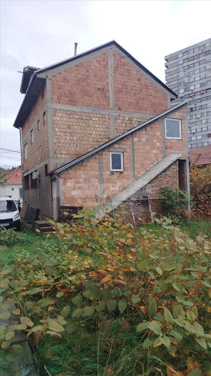 Kuca na prodaju hitno!!! — 2