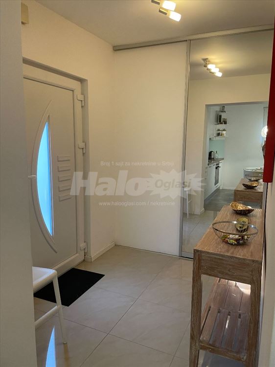 Kuća od 125 m2 sa ostavom i baštom — 4