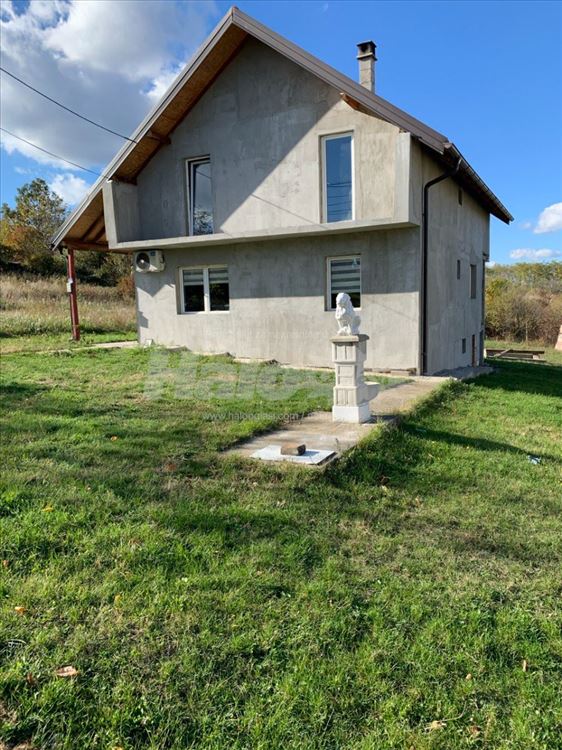 Kuca u lipovici (ripanj) top za svoju cenu — 4