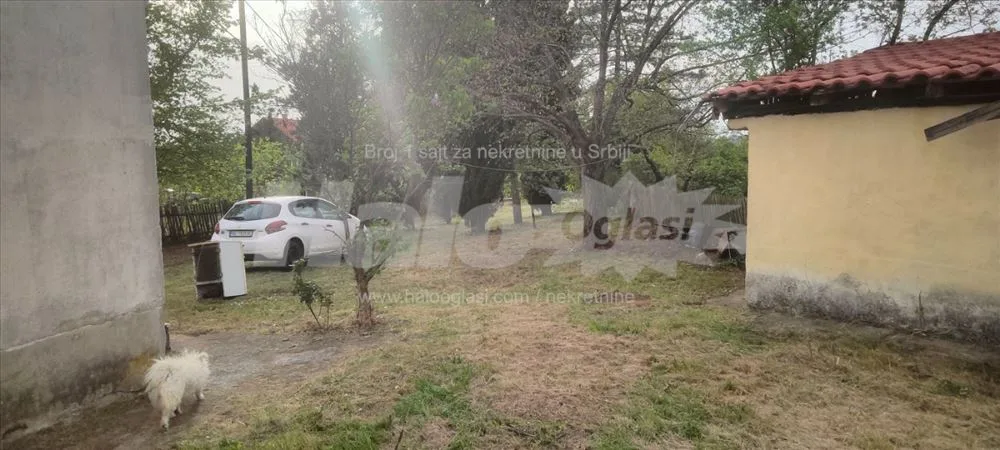 Kuca vikendica na prodaju — 4