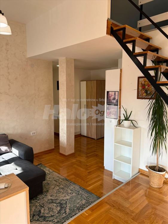 Kumodraz,komforan,svetao i udoban stan,85m2 — 4