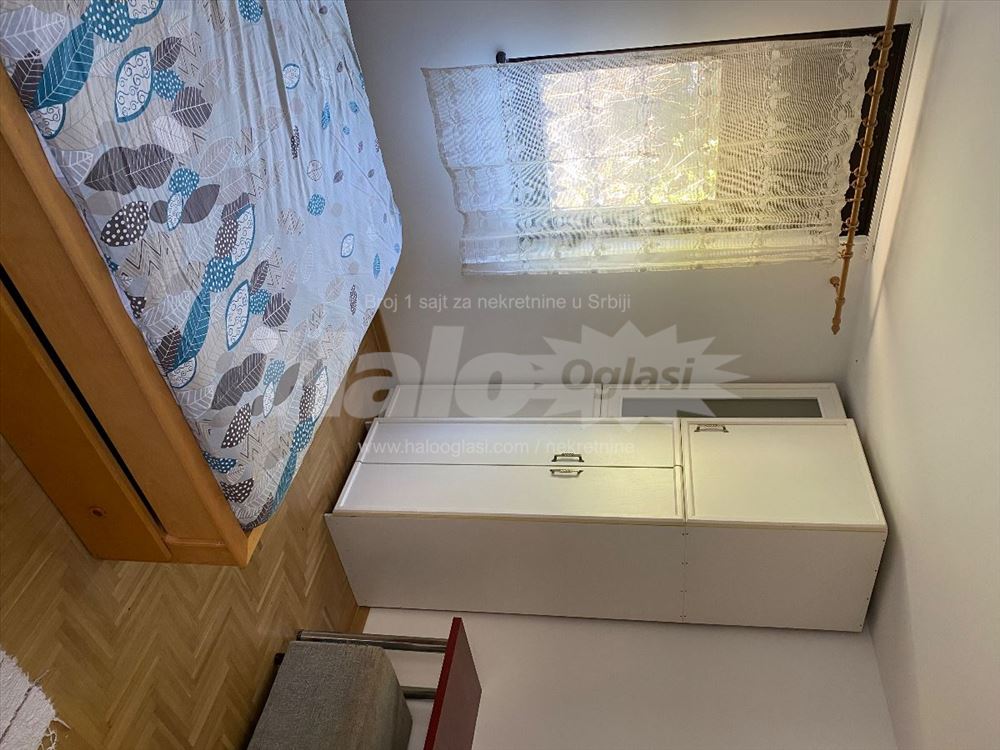 Kvalitetan, svetao stan Mirijevo — 12