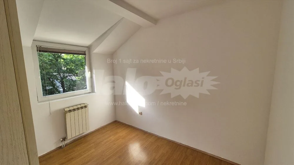 Labudovo brdo, 28m2, Top lokacija! — 3