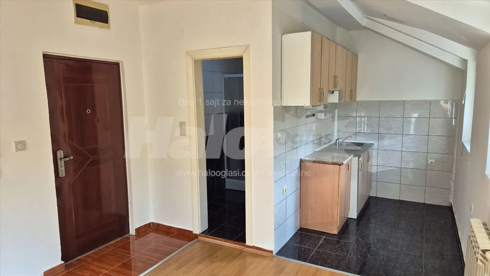 Labudovo brdo, 28m2, Top lokacija! — 5