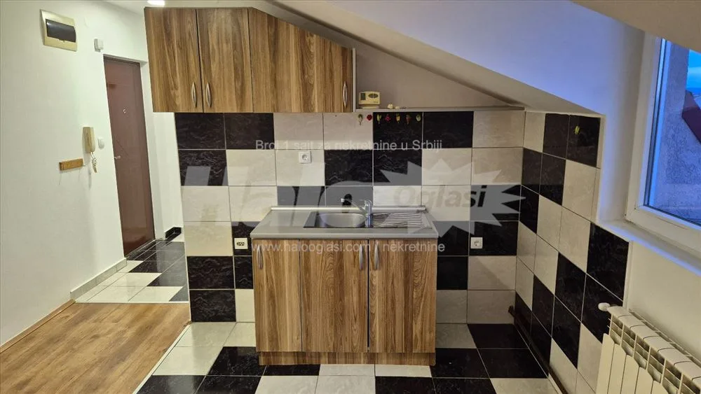 Labudovo brdo, 32m2, Top lokacija! — 6