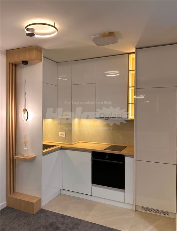Lastavice, blok 58, 31 m2 — 3