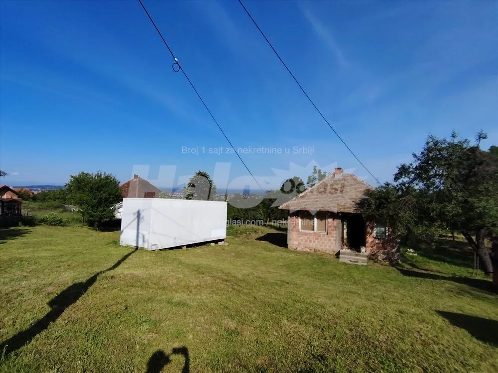 Lazarevac, Dren, plac 29 ari i vikendica — 2