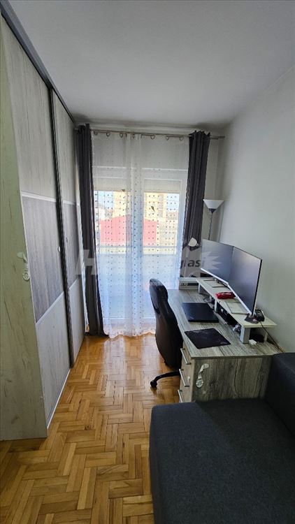 Ledine- polunamešten - 2,5 - 45m² - 1 sprat — 15