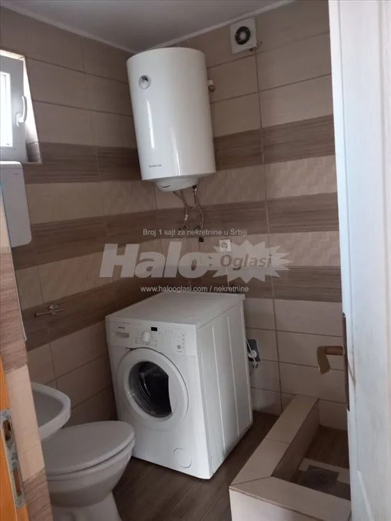 Ledine, Trosoban stan, 56kw — 3