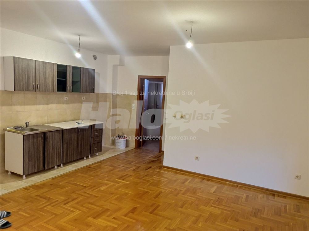 Ledine, ul. Beračka - Novi Beograd — 4