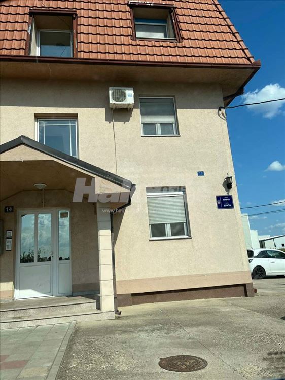 Ledine, ul. Beračka - Novi Beograd — 14