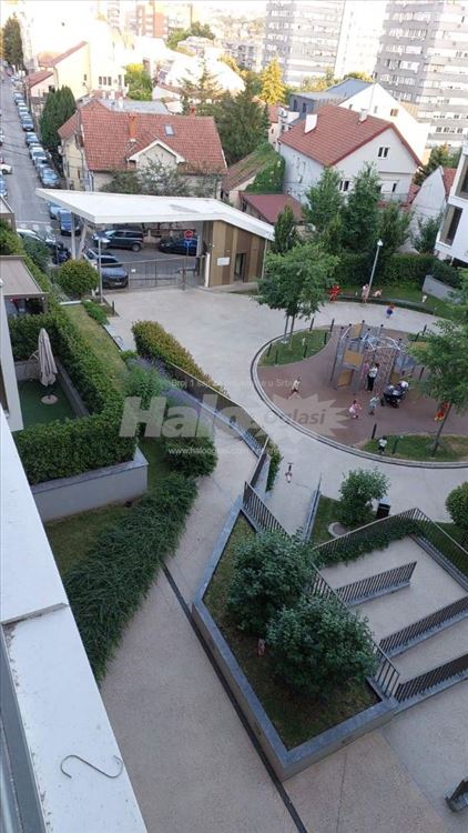 Lekino brdo, dvosoban stan — 2