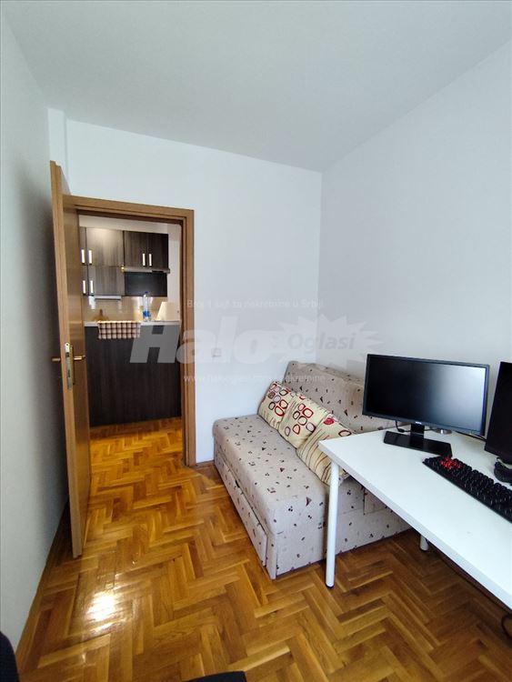 Lekino brdo: Namešten 2.5 stan (53m2) + garaža — 9