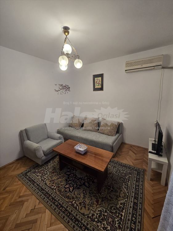 Lep 1.0 stan u Žarkovu, 30m² — 3