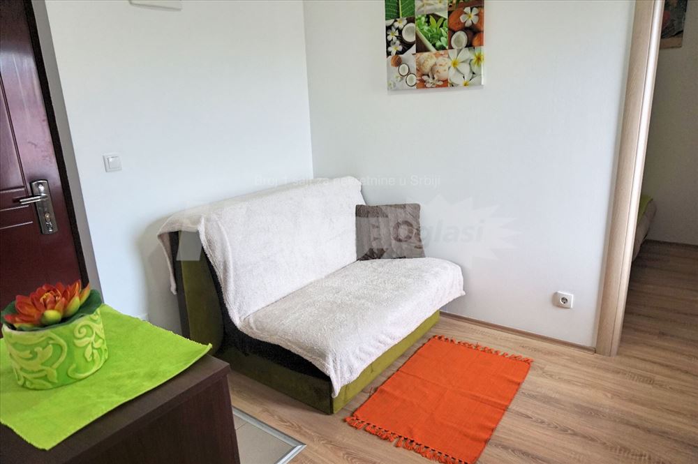 Lep 1,5 Stan 35m,Zemun ,Altina, ,330eur — 7