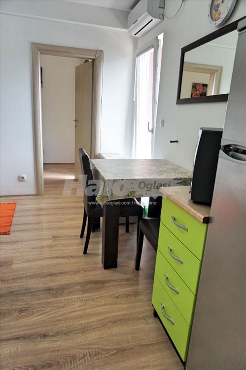 Lep 1,5 Stan 35m,Zemun ,Altina, ,330eur — 15
