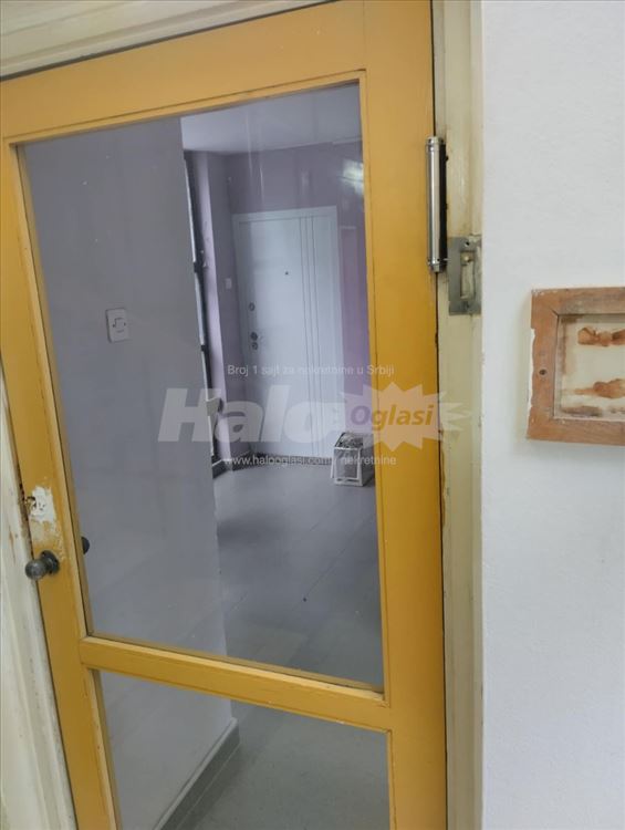 Lep 2.5 soban stan Blvr Zorana Djindjica, blok 29 — 2