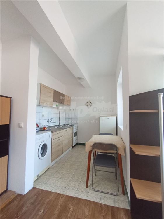 Lep dupleks Cvetkova pijaca 33m2 — 4