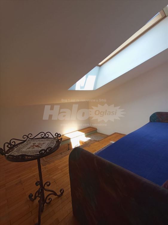 Lep dupleks Cvetkova pijaca 33m2 — 13