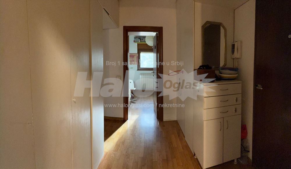 Lep dvosoban stan u lepom delu grada, Šumice 48m2 — 3