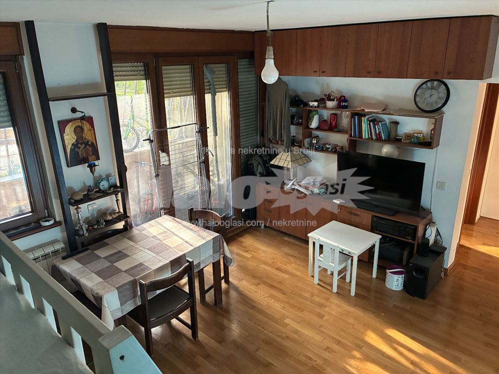 Lep dvosoban stan u lepom delu grada, Šumice 48m2 — 5